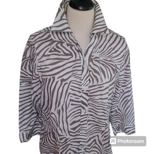 Chico's Wrinkle Resistant short Sleeve Shirt size 1